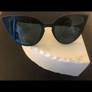 Gorgeous Fendi Cat Eye Sunglasses - Blue